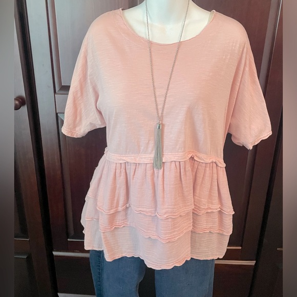 EVY’S TREE The Marcia Ruffle Peplum Top - Picture 3 of 10